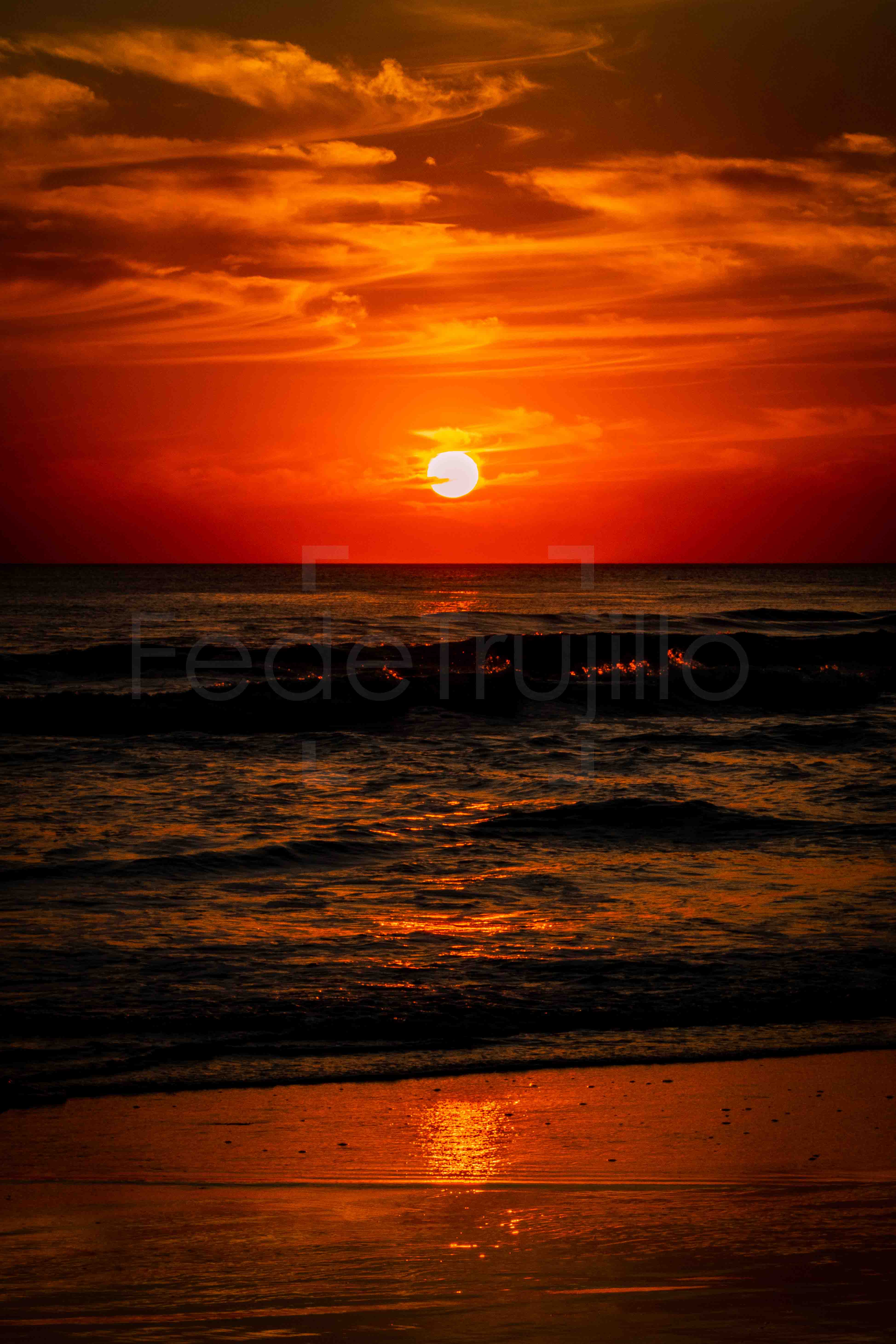 Sunset over Pacific Ocean, El Salvador - landscape photography by Federico Trujillo - digital print for sale